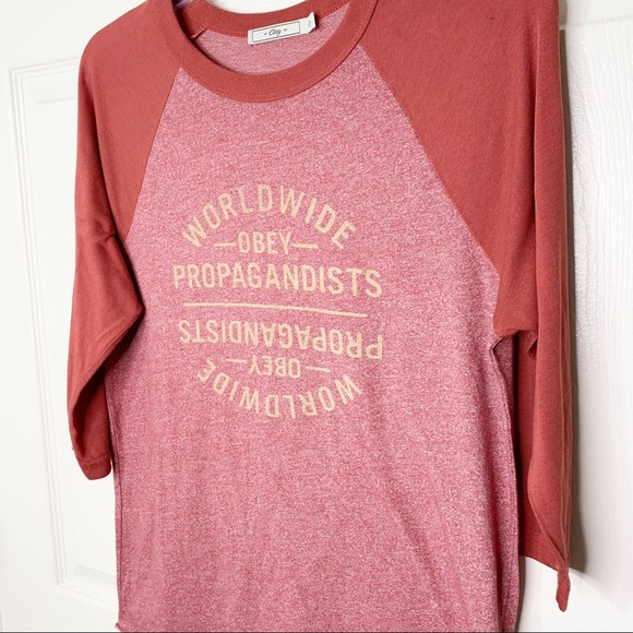 Men’s Obey 3/4 Sleeve Heathered Varsity Tee Shirt Size M - Picture 2 of 7